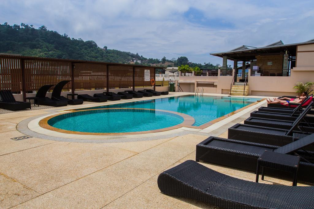Chana Hotel Phuket Екстериор снимка
