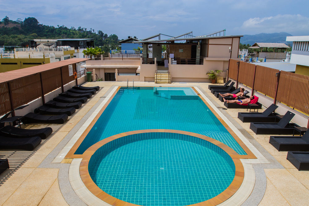 Chana Hotel Phuket Екстериор снимка