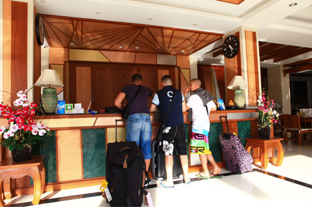 Chana Hotel Phuket Екстериор снимка