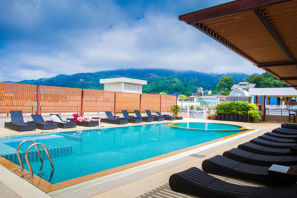 Chana Hotel Phuket Екстериор снимка